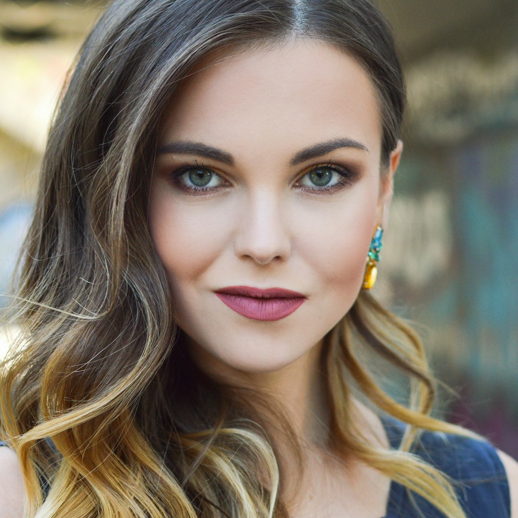 elegant downtown penthouse apartment with city view, modern interior design